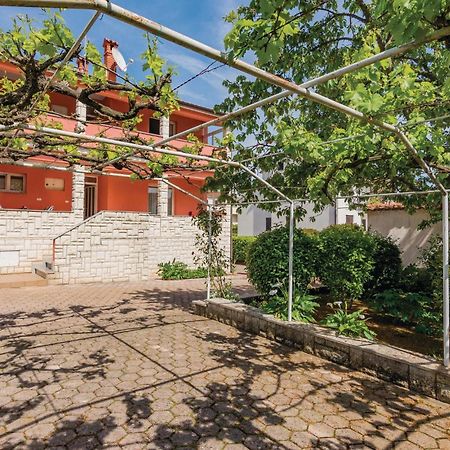1 Bedroom Lovely Apartment In Rovinj Exterior foto